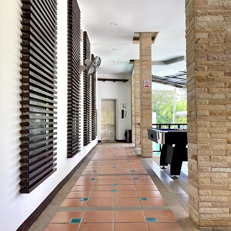 Apk Resort Patong Extérieur photo