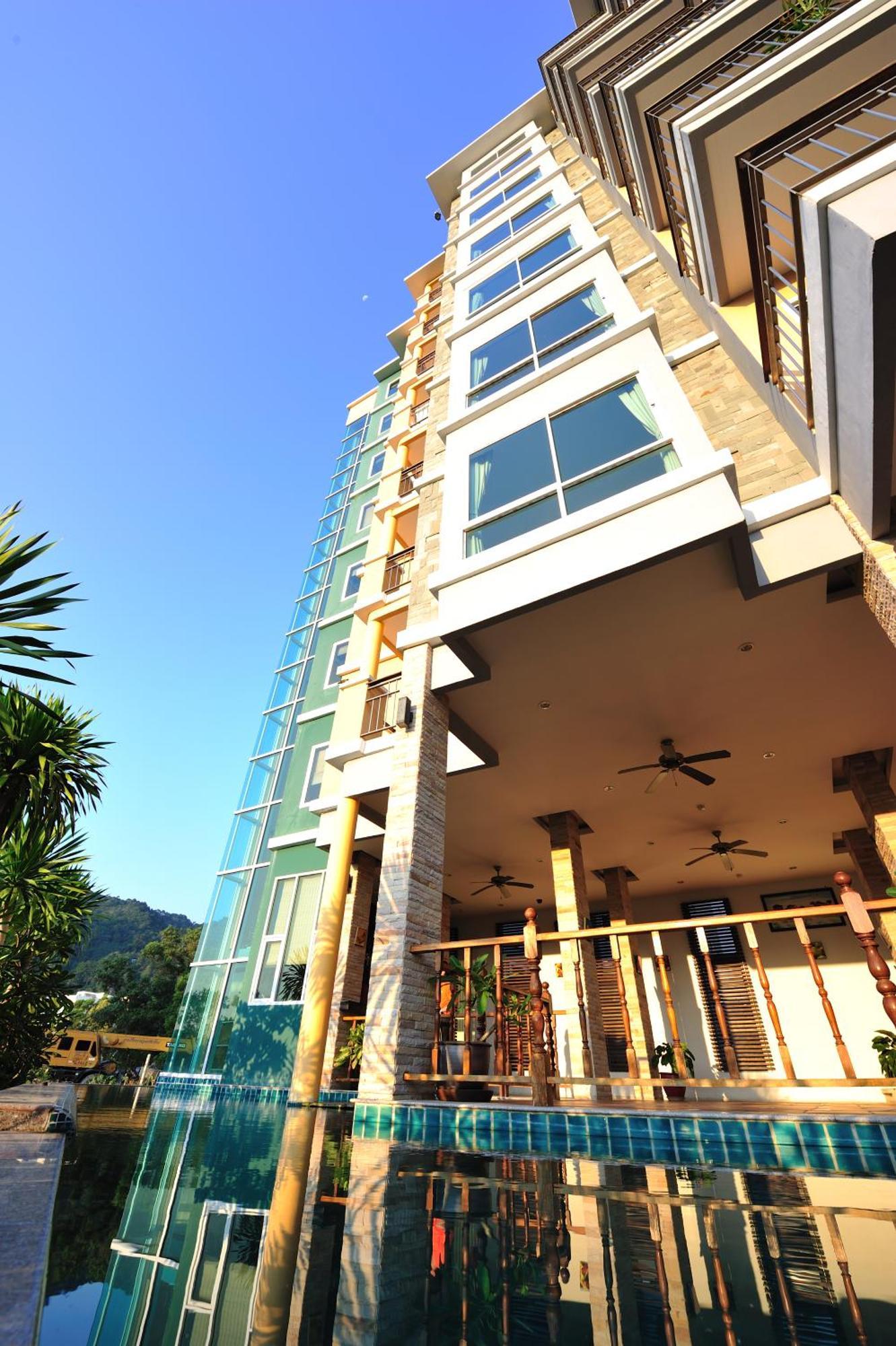 Apk Resort Patong Extérieur photo