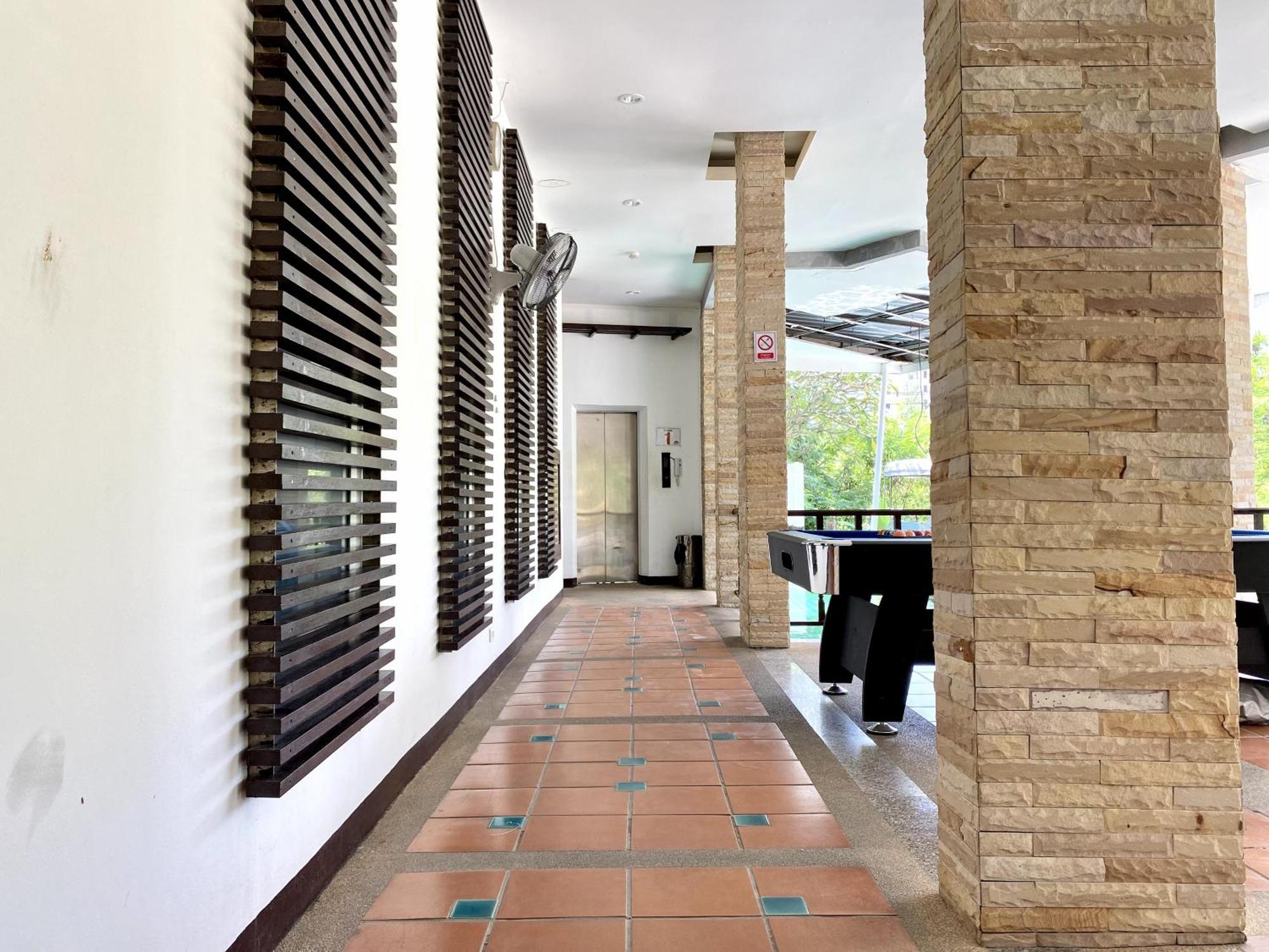 Apk Resort Patong Extérieur photo