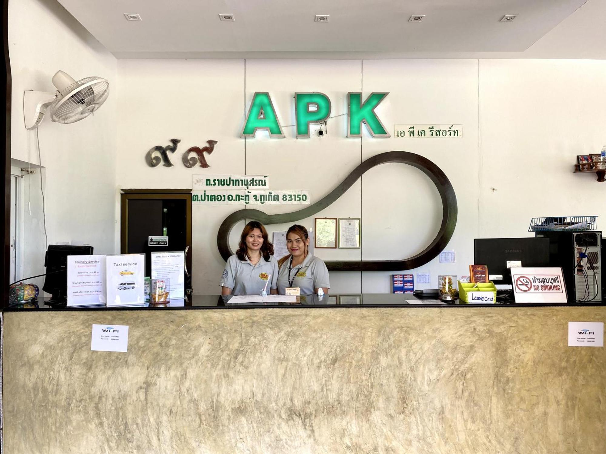 Apk Resort Patong Extérieur photo