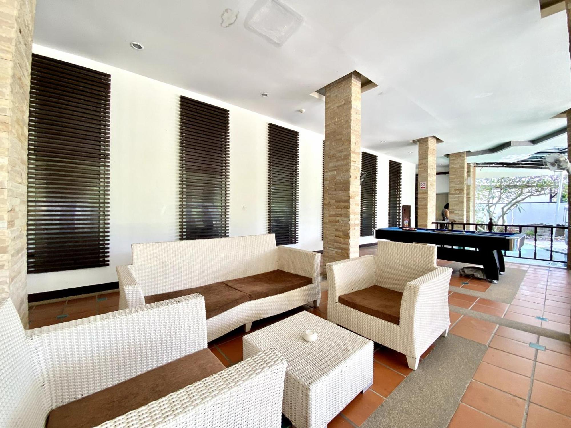 Apk Resort Patong Extérieur photo
