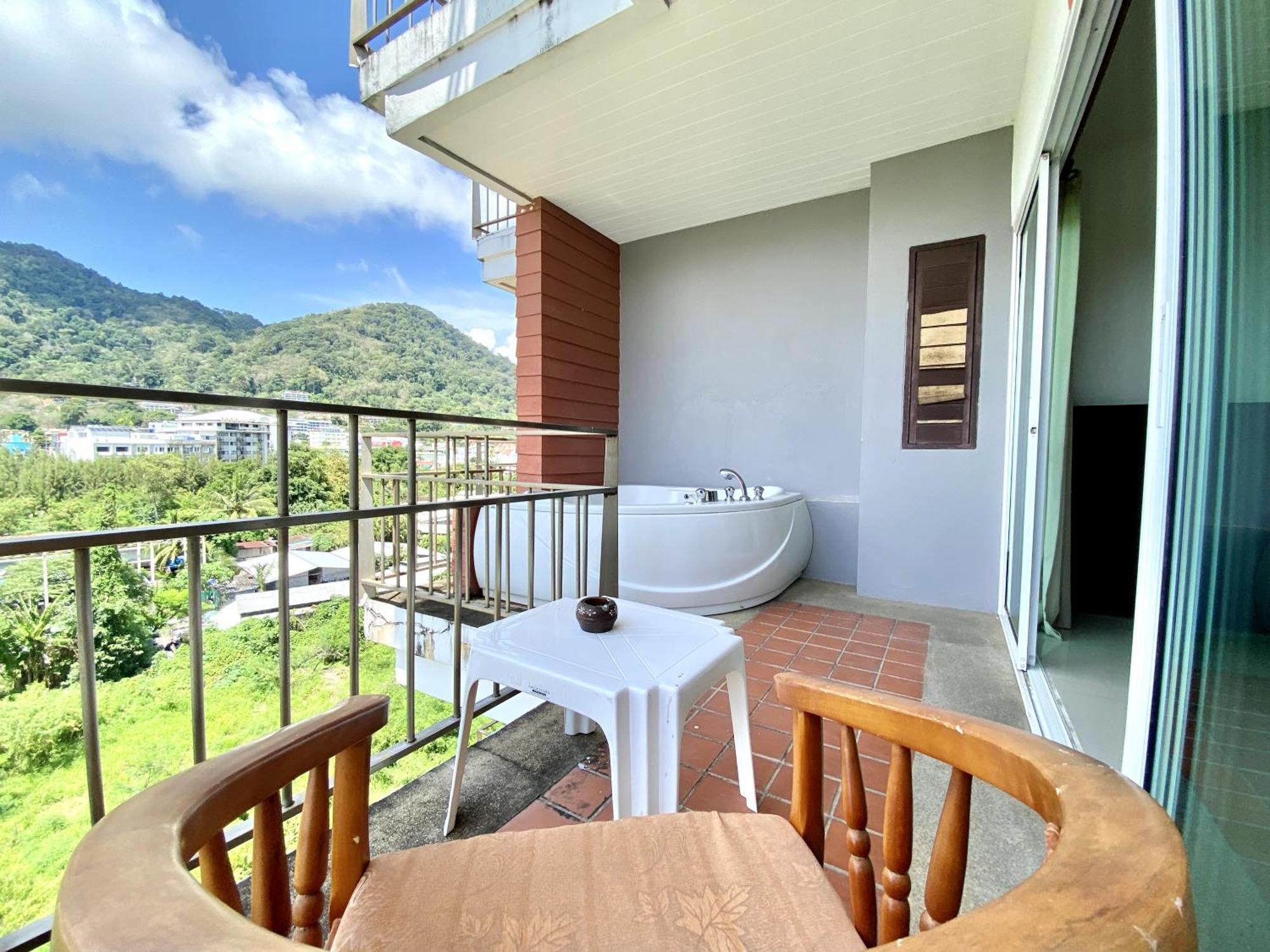 Apk Resort Patong Extérieur photo