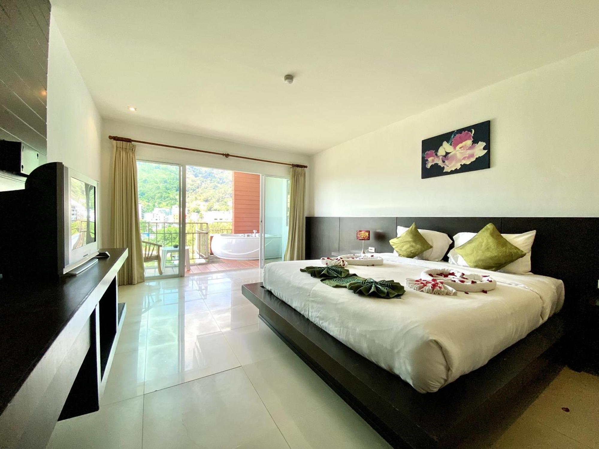 Apk Resort Patong Extérieur photo